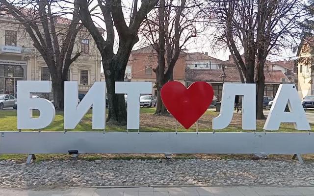 Емил Мустафа